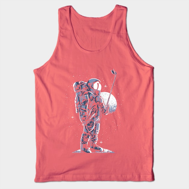 Astronaut Selfie Tank Top by Fiondeso